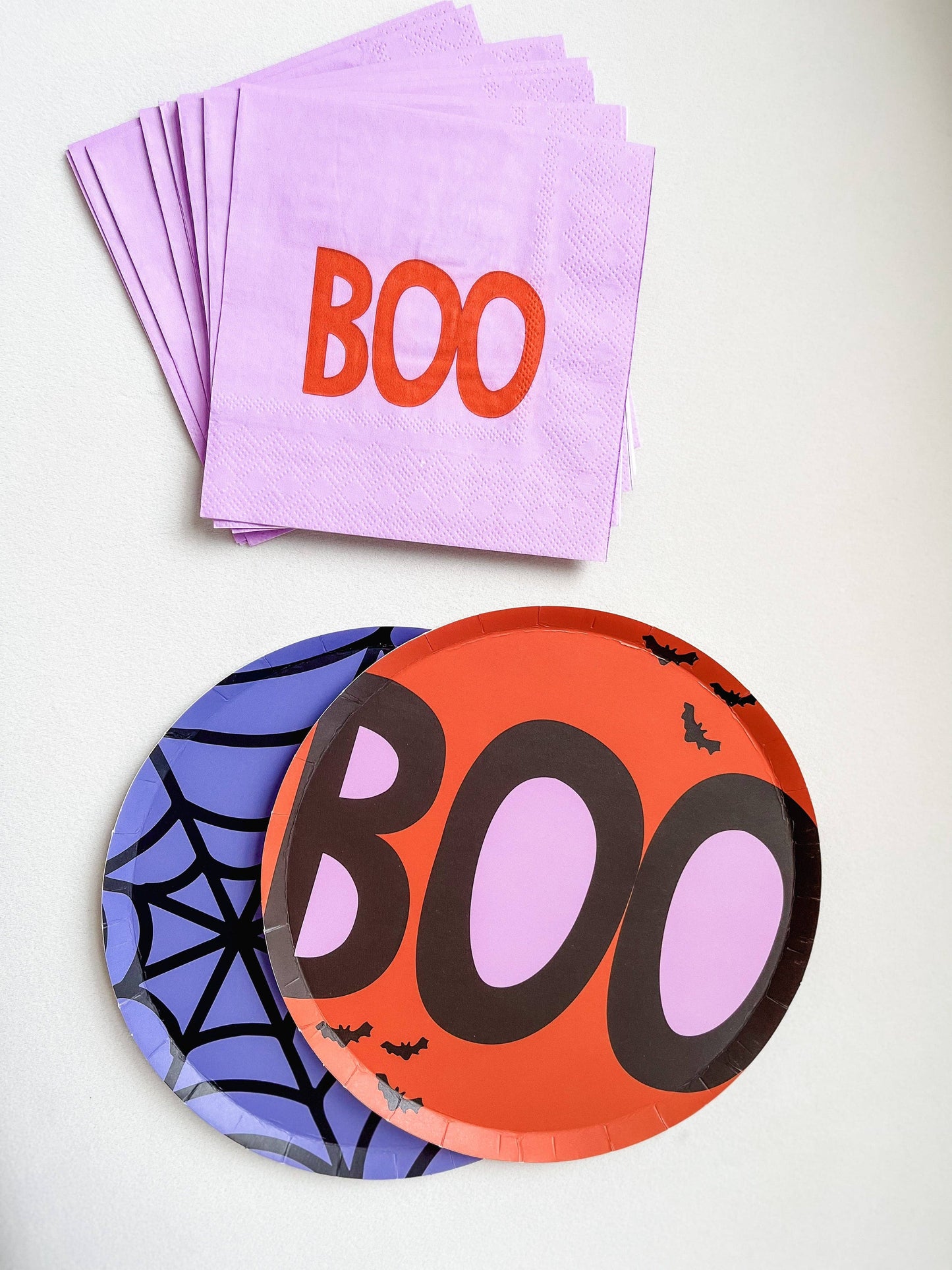 X8 BOO NAPKINS - Winterberries
