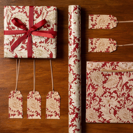 William Morris Wrapping Paper Gift Red Cream Wrapped - Winterberries