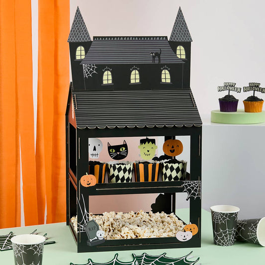 HAUNTED HOUSE TREAT CARDBOARD STAND - Winterberries