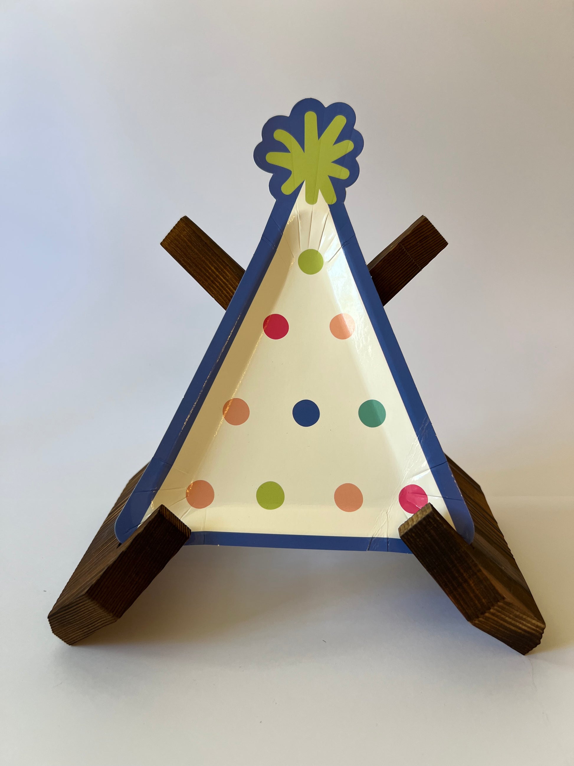 x8 BIRTHDAY HATS PLATES - Winterberries