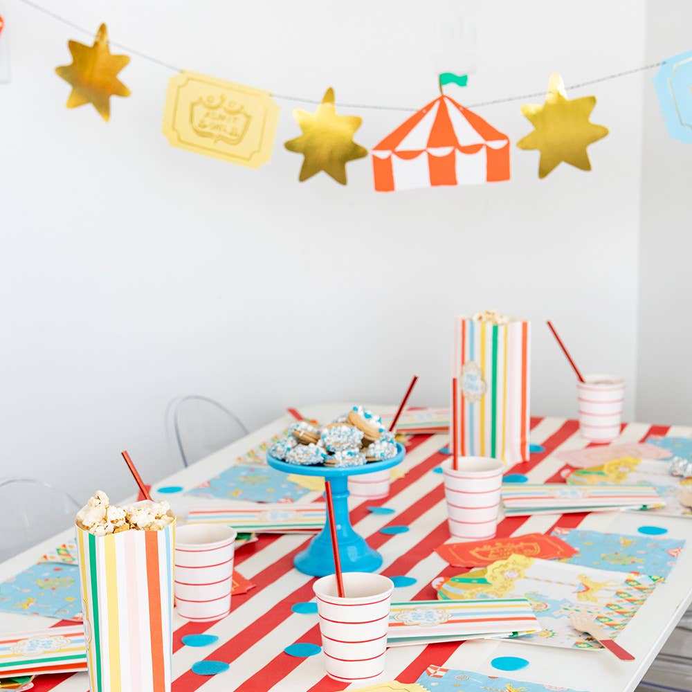 X1 OFF TO THE FAIR THINGAMAJIGS GARLAND - Winterberries