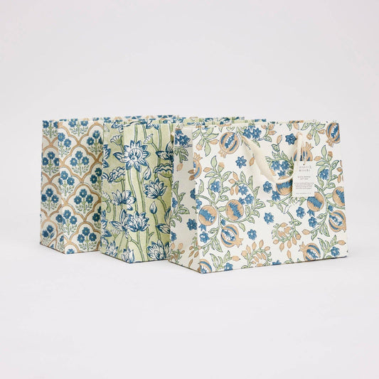 x1 Hand Block Printed Gift Bags (Medium) - Indigo - Winterberries