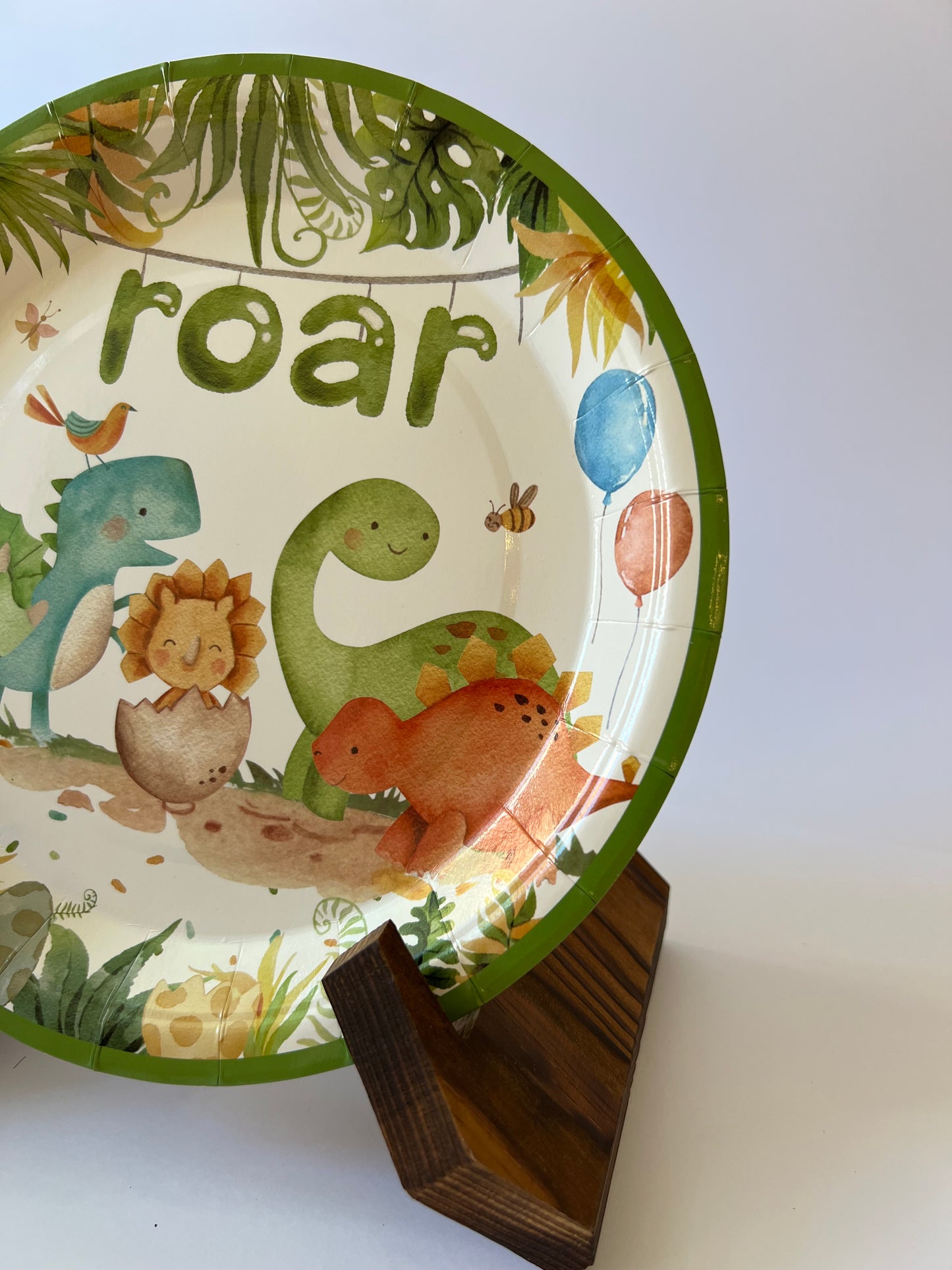 x8 Roar Dinosaur Plates - Winterberries