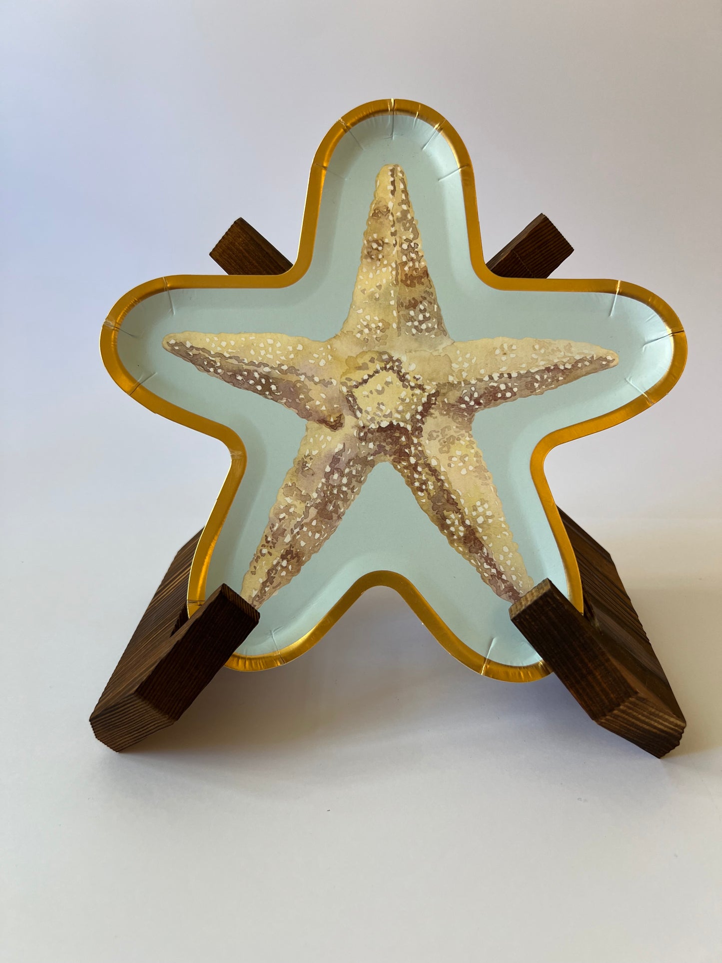 x8 STARFISH SHAPED PAPER PLATES - Winterberries