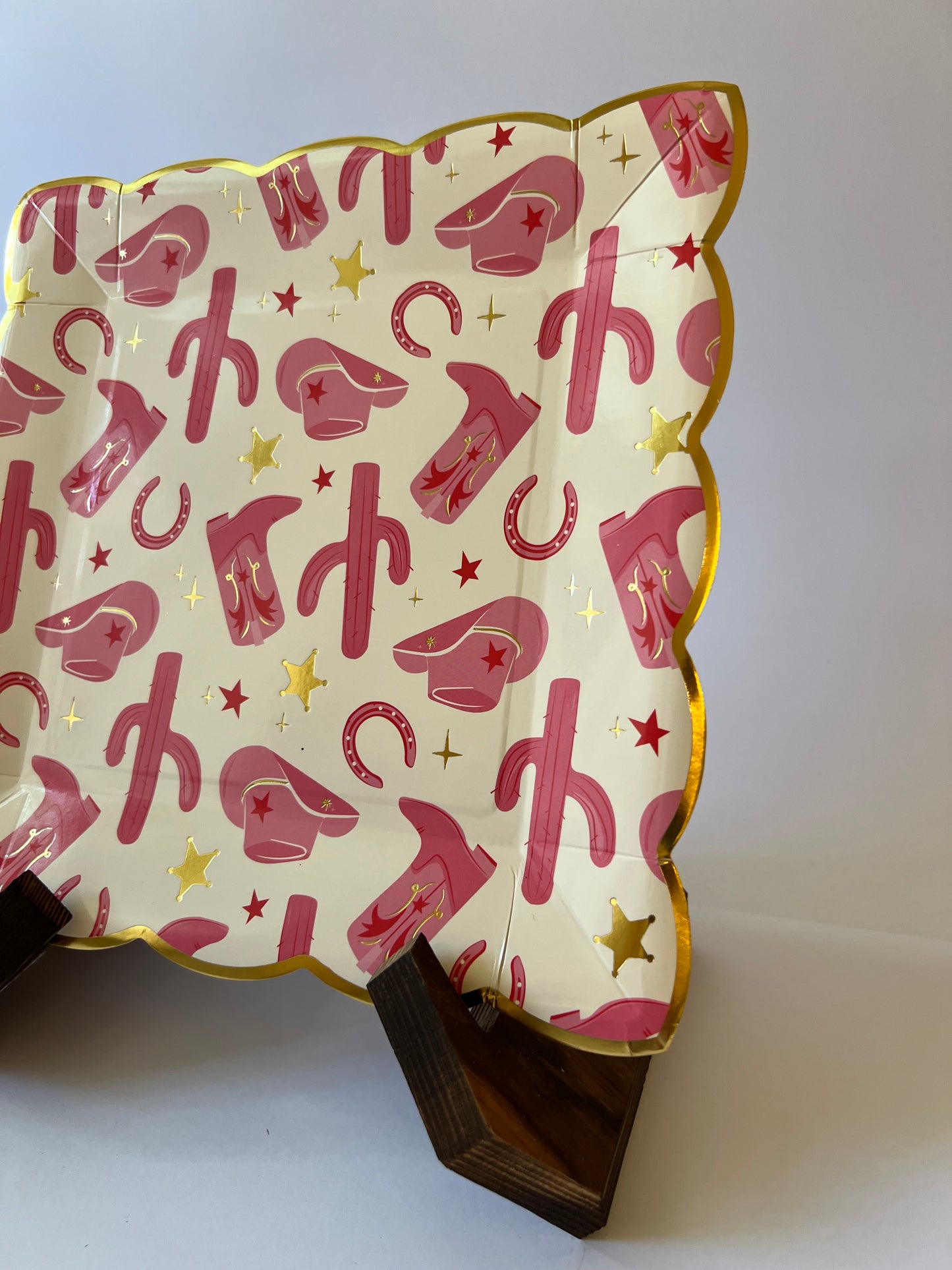 x8 YEE-HAW PATTERN PAPER PLATES - Winterberries