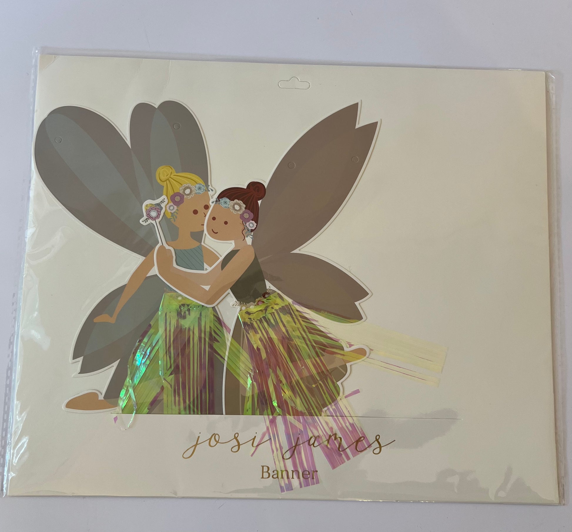 FAIRY FLOWER PAPER GARLAND - Winterberries