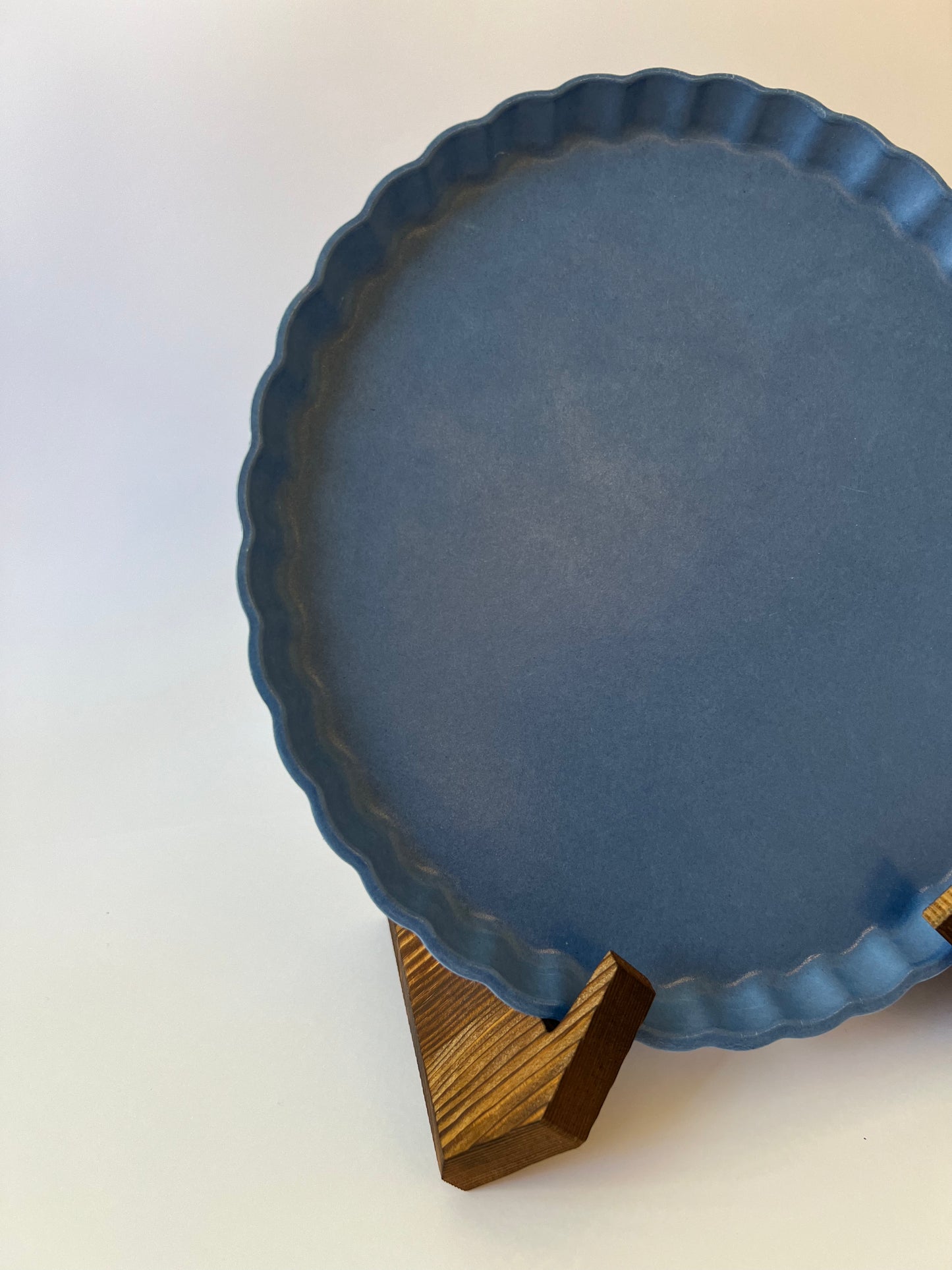 x8 FRENCH BLUE BAMBOO TRAYS - Winterberries