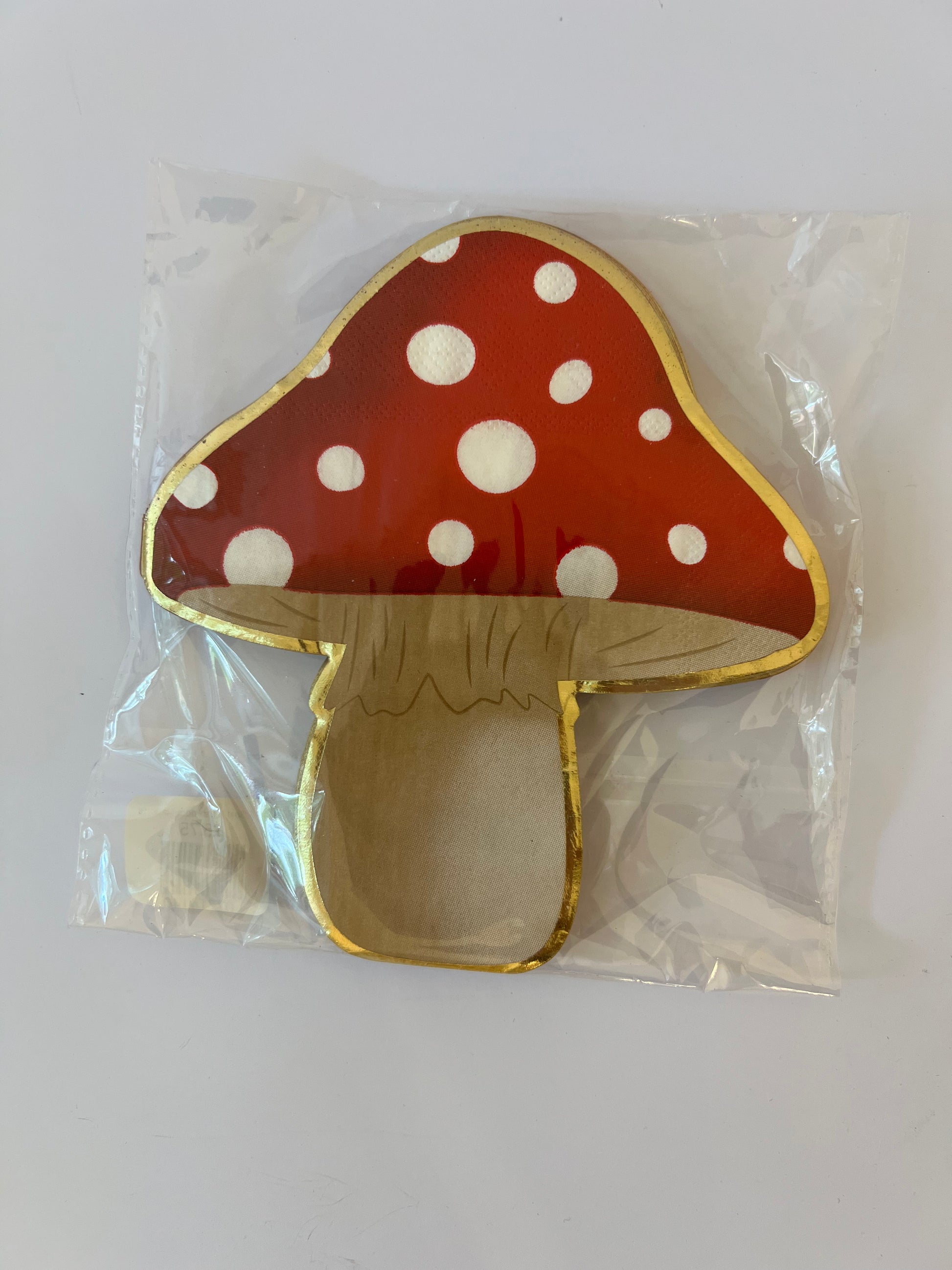 x16 GOLD MUSHROOM SHAPED COCKTAIL PAPER NAPKINS - Winterberries