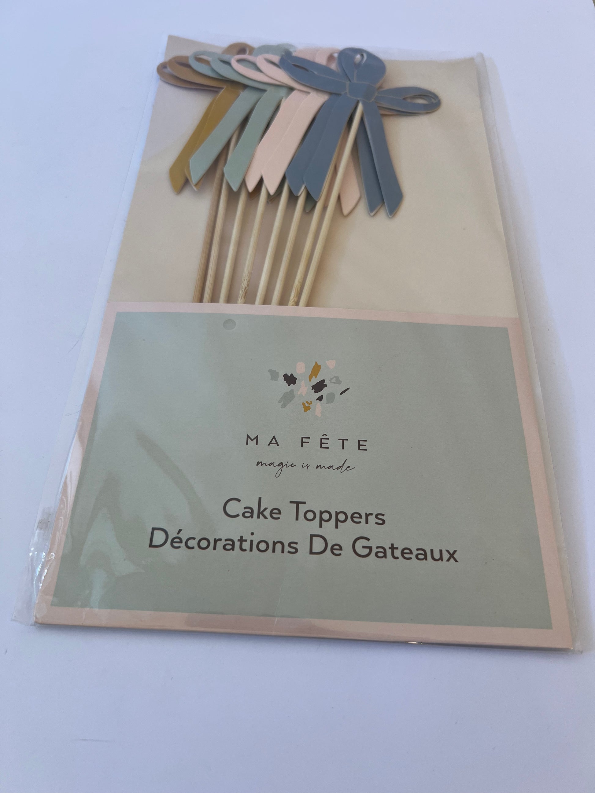 x8 Bows Cake Toppers - Winterberries