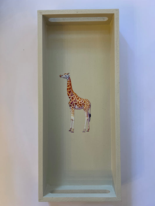 GIRAFFE DRINKS WOODEN TRAY - Winterberries