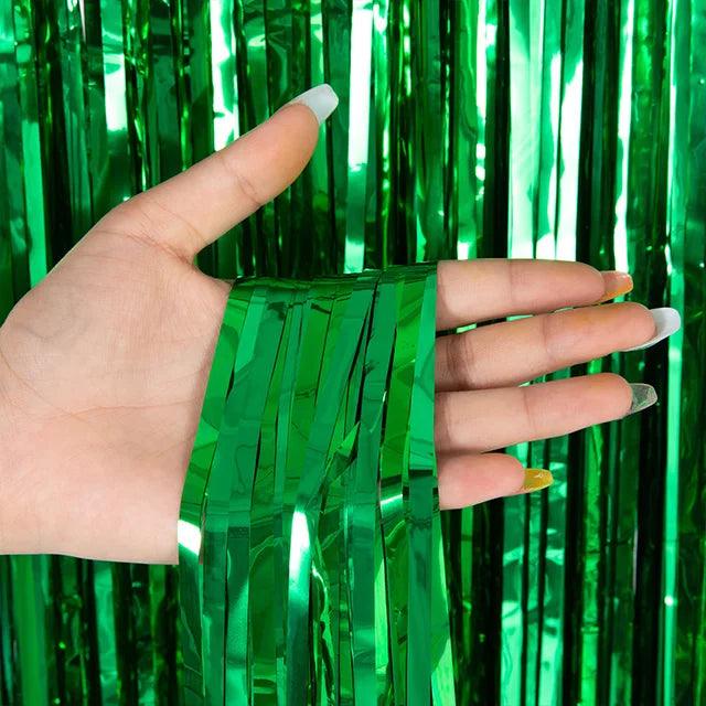 Green Metallic Tinsel Foil Curtain Backdrop - Winterberries