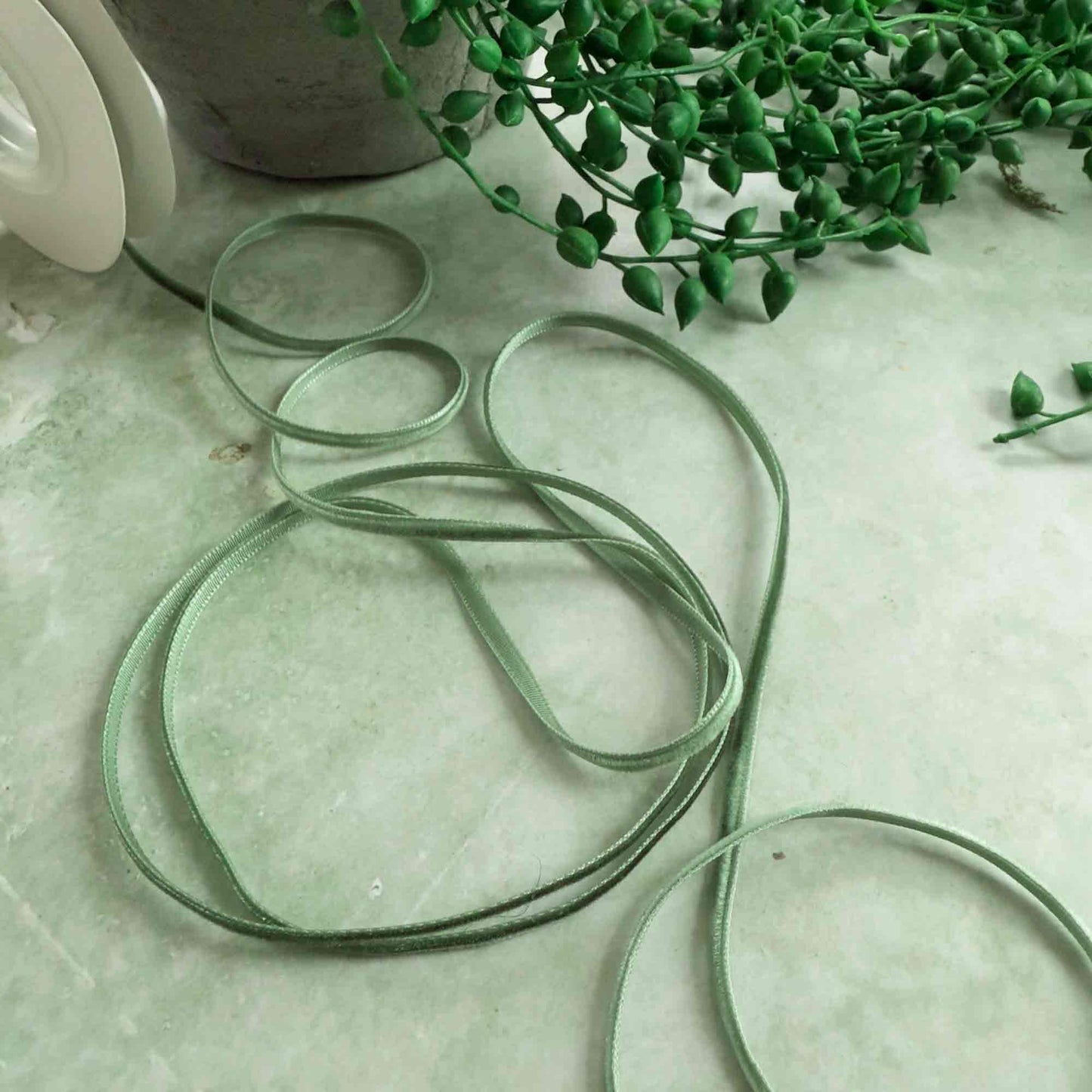 Hunter Green Velvet Ribbon - Various Widths | 3 Meter Roll - Winterberries