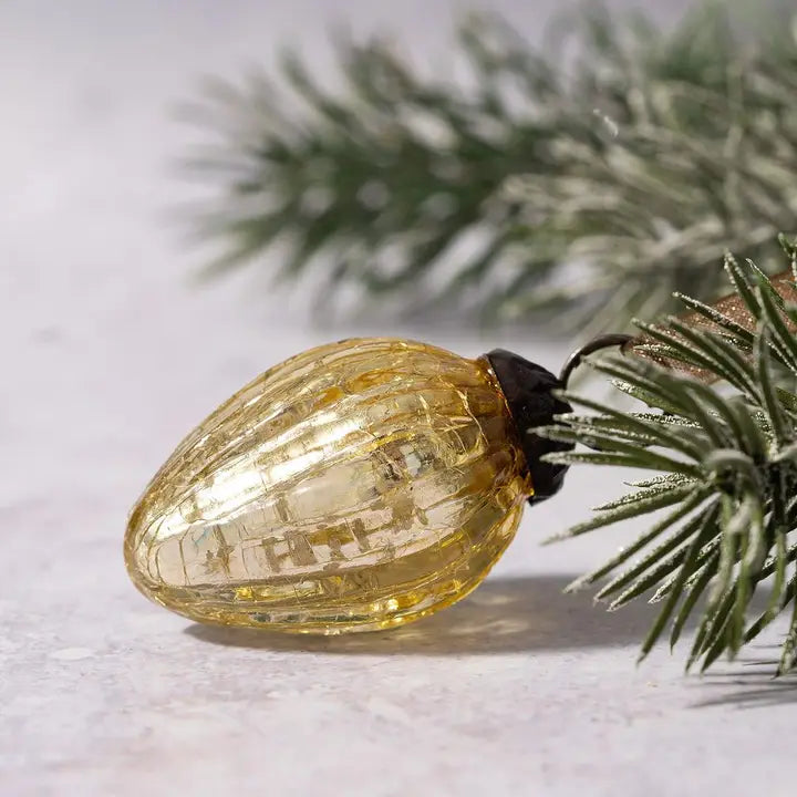 x6 1" Crackle Glass Pinecones - Winterberries