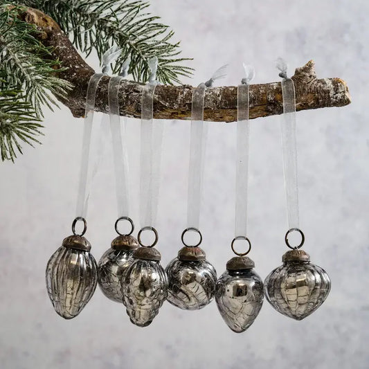 x6 1" Slate Crackle Glass Baubles - Winterberries