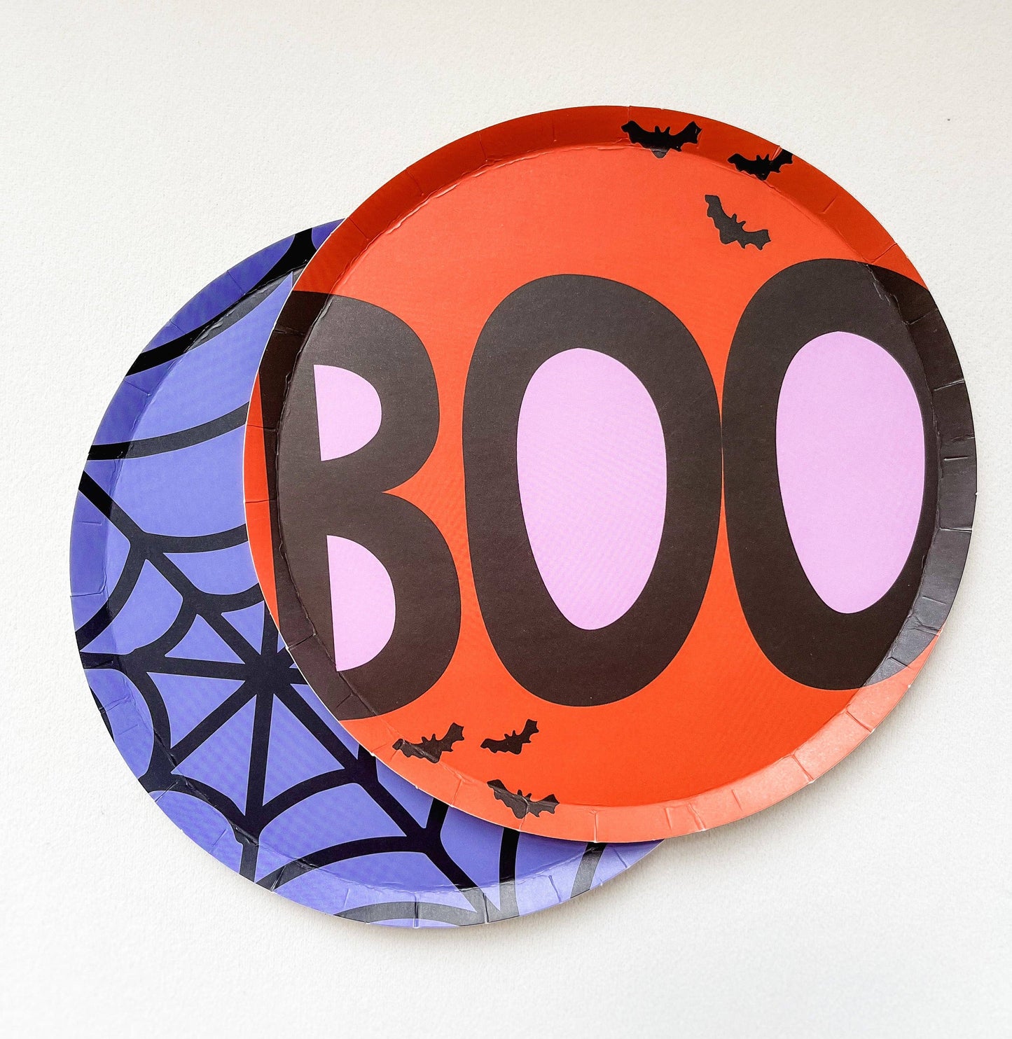 X8 SMALL BOO PAPER PLATES - Winterberries