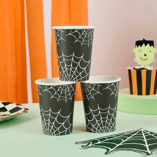 x8 SPIDER WEB PAPER CUPS - Winterberries
