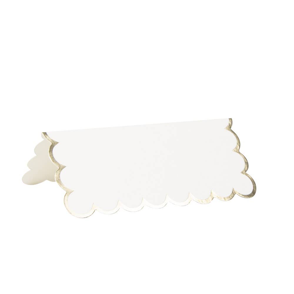 X8 WHITE & GOLD SCALLOPED PLACECARDS