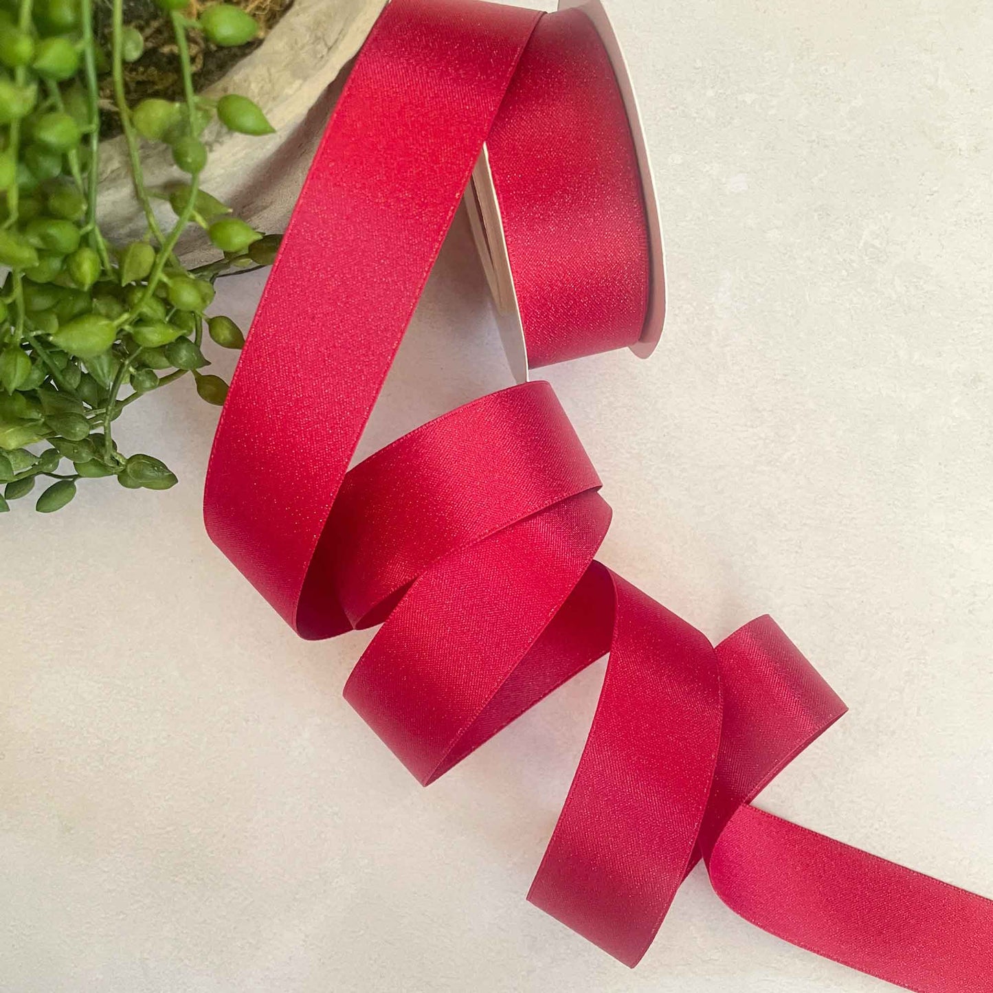 13mm SATIN RIBBON 10 METRES ROLL - Winterberries