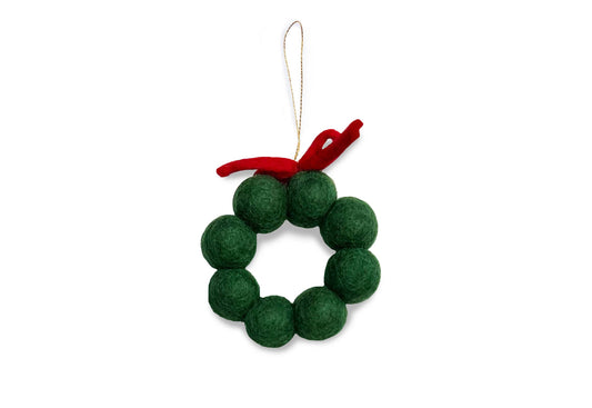 Ornaments, Wreath w Bow - Winterberries