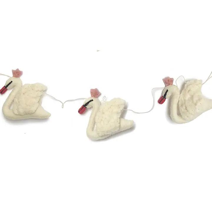 Swans felt garland - Winterberries