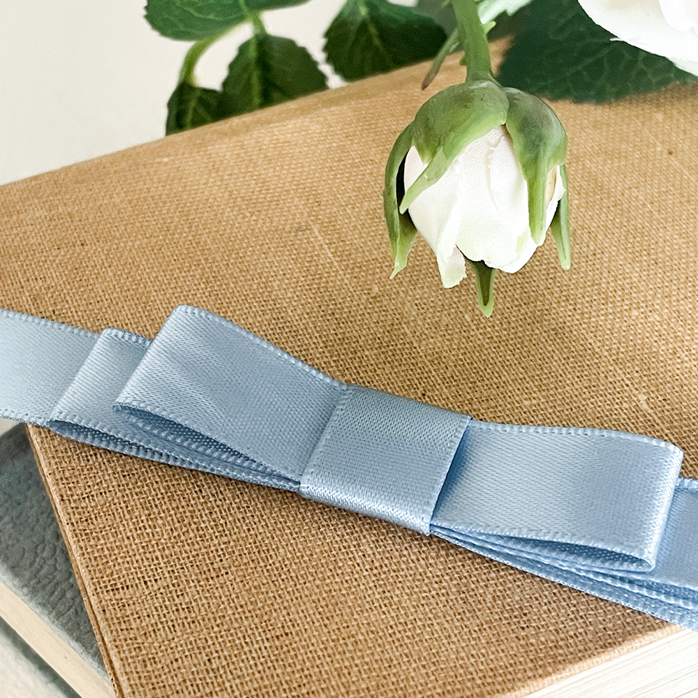 Dior Bow - French Blue - Winterberries