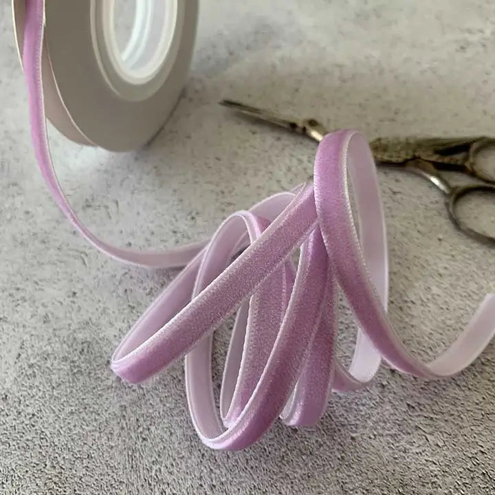 6mm Lilac Velvet Ribbon, 3 Meter Roll - Winterberries