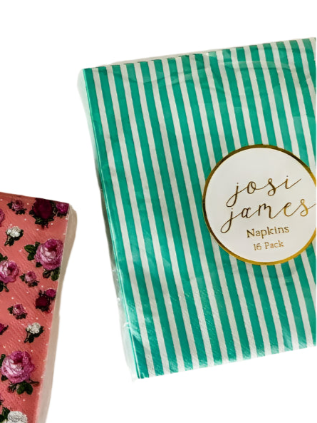 x16 Patisserie Napkins - Winterberries