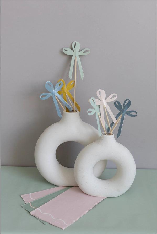 x8 Bows Cake Toppers - Winterberries
