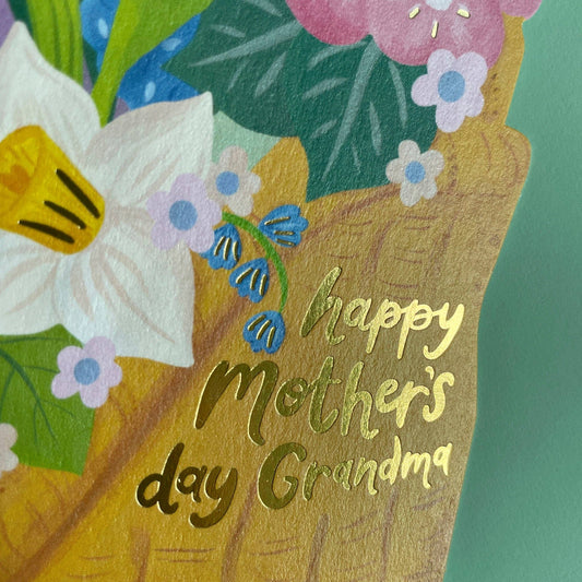 'Happy Mother's Day, Grandma' card (GOM30) - Winterberries