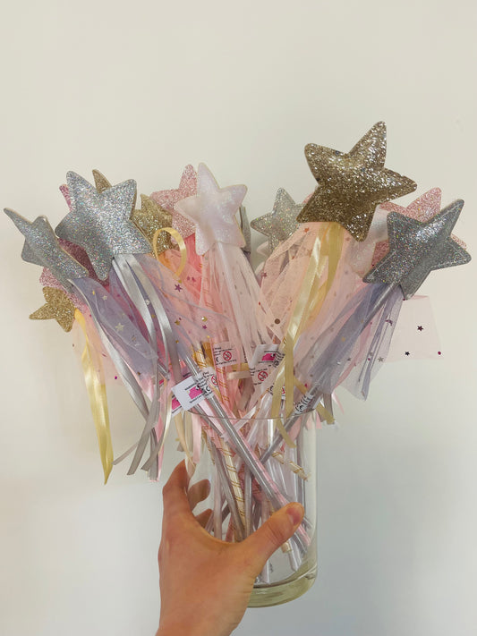 SPARKLE STAR WAND - Winterberries
