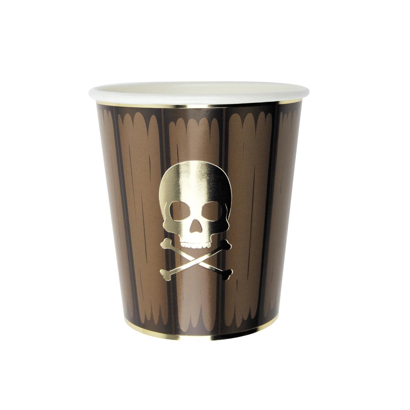 x8 Pirate Barrel Cups - Winterberries