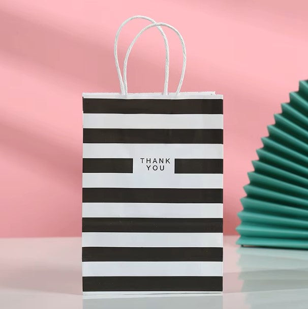 Black Thank You Party Bag - Winterberries
