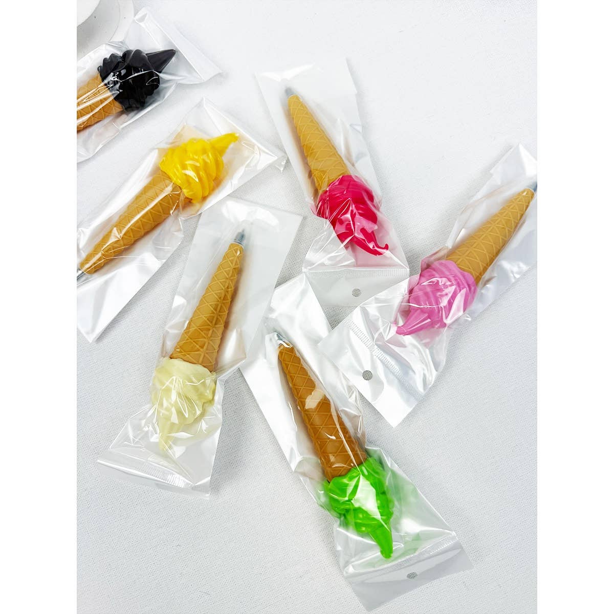 Ice Cream Shape Ballpoint Pens - Winterberries