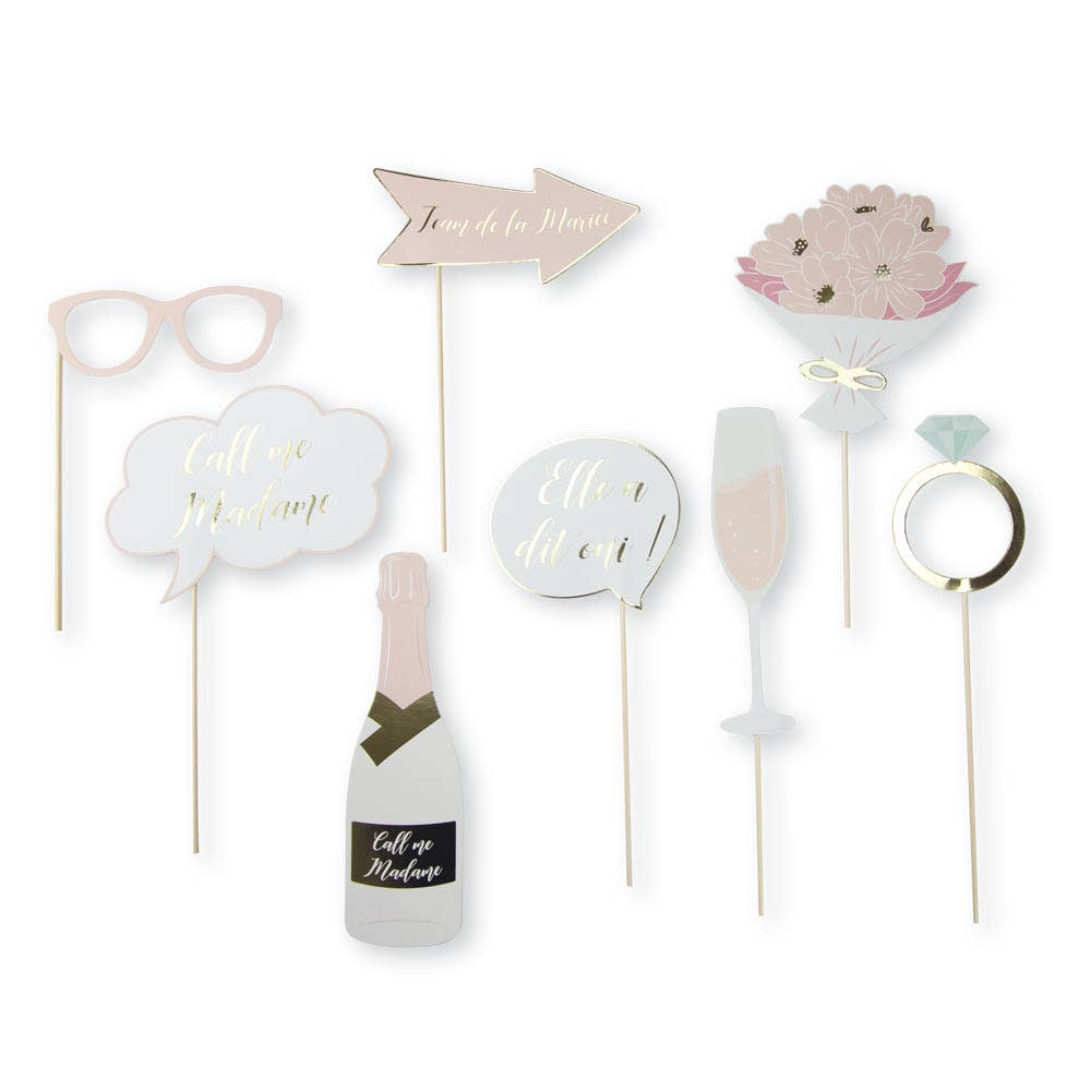 'CALL ME MADAME' PAPER PHOTO PROPS - Winterberries