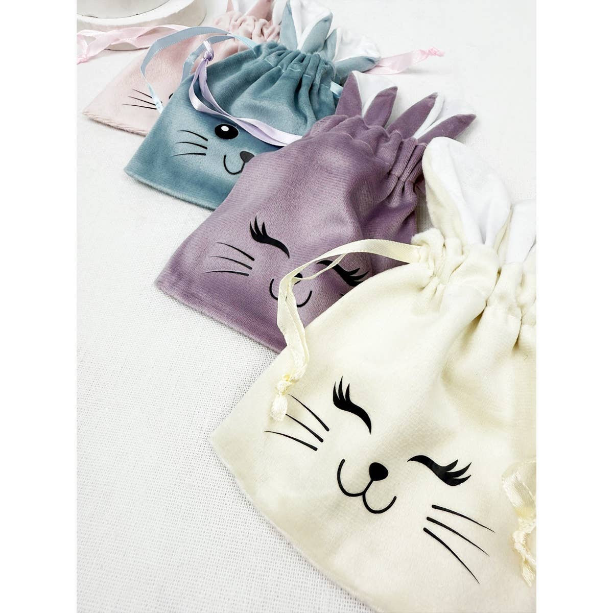 EASTER BUNNY EAR VELVET GIFT BAG