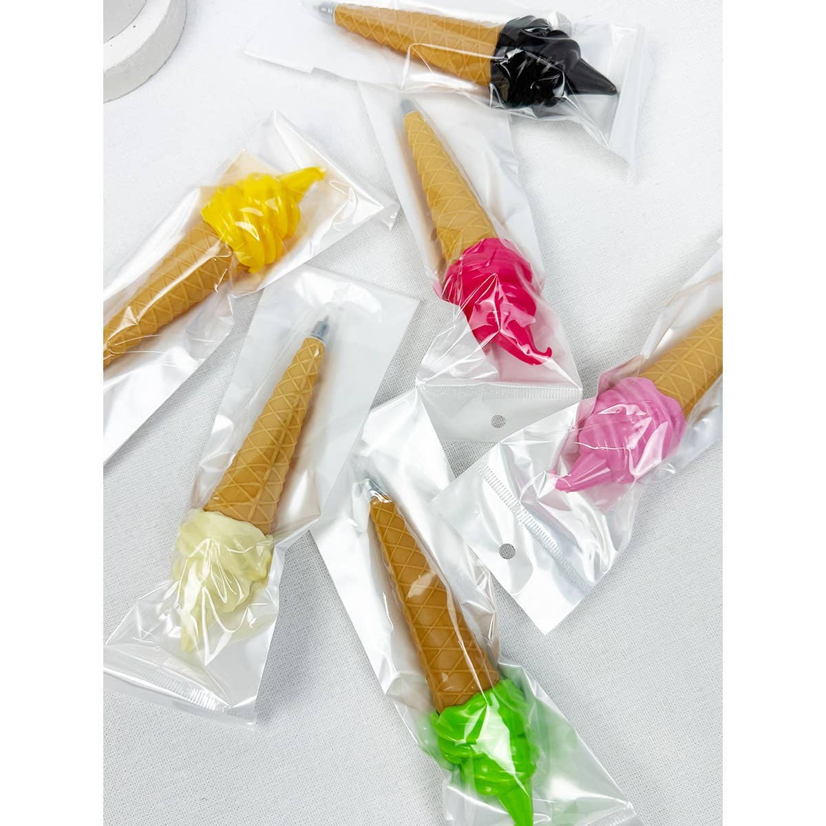 Ice Cream Shape Ballpoint Pens - Winterberries