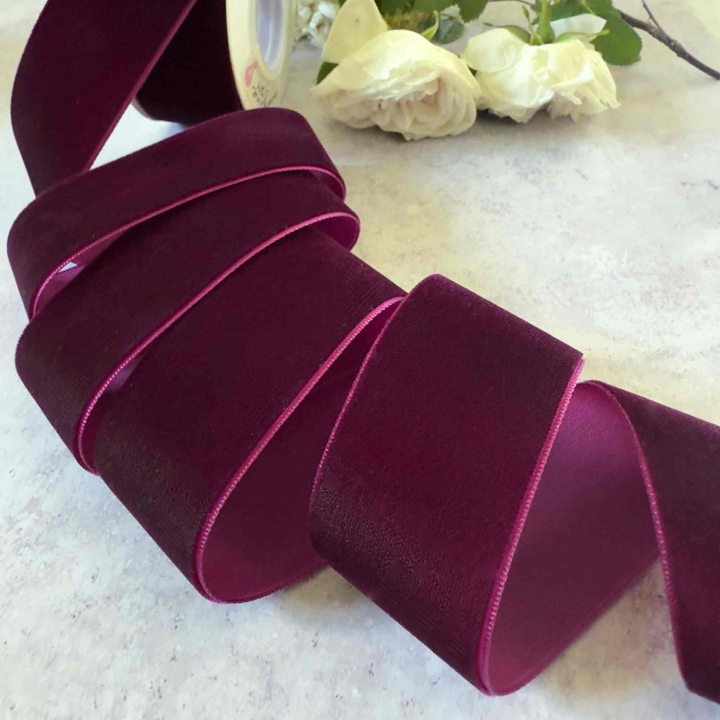 Bordeaux Velvet Ribbon - 3 Meter Roll - Winterberries