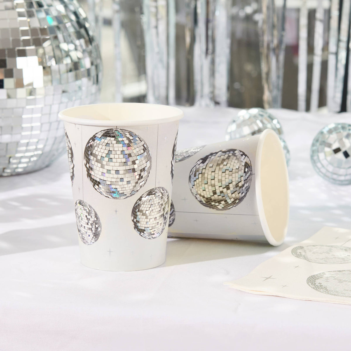 X8 DISCO PAPER CUPS