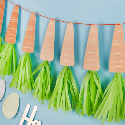Carrot Tassel Garland 2M - Winterberries