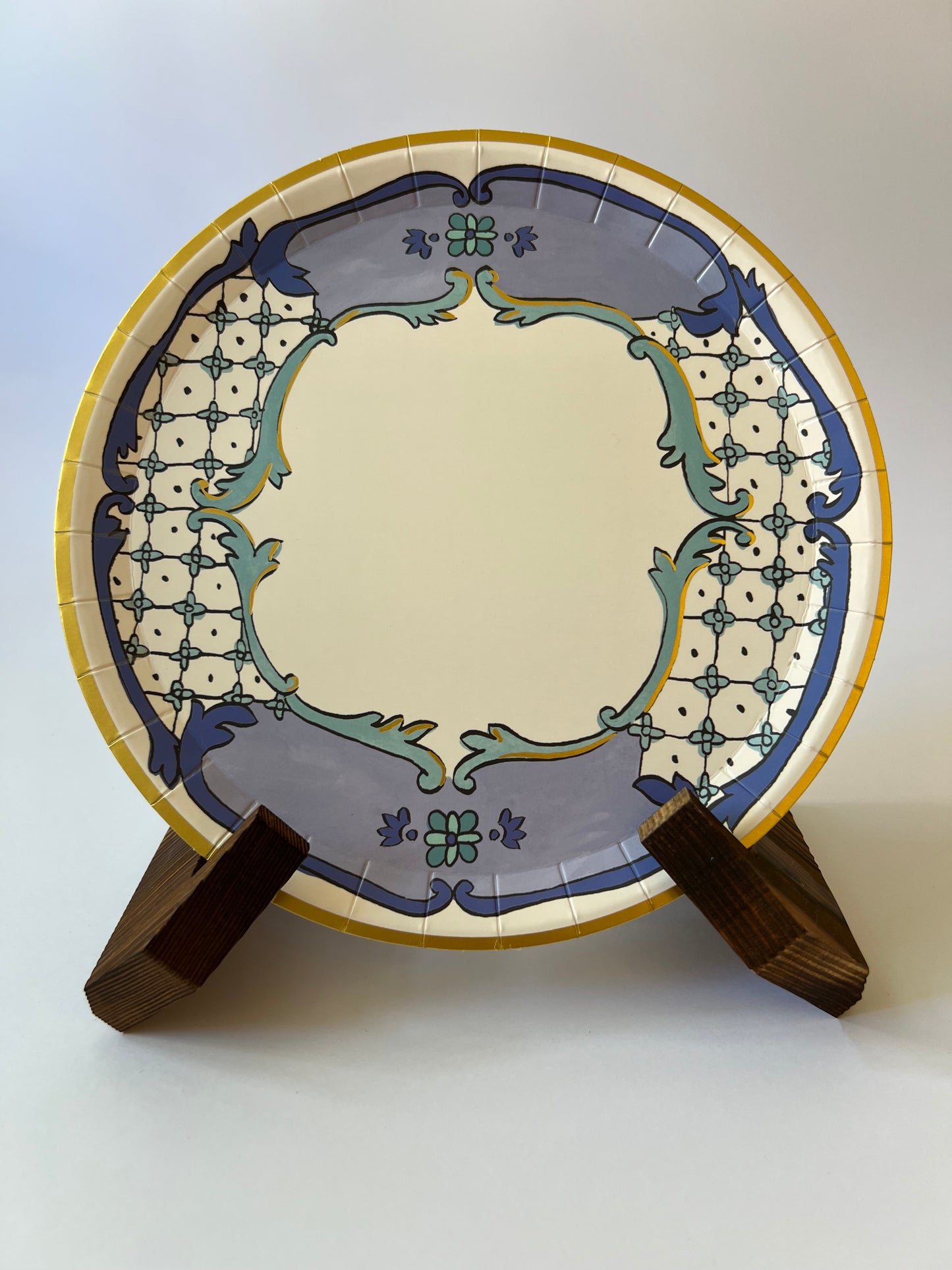 x10 Molly Hatch Plates - Winterberries