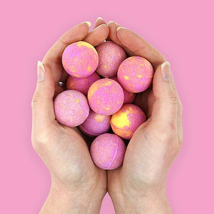 Flamingo Poo Bath Bombs - Winterberries