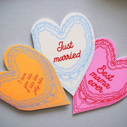 BEST MAMA EVER CAKE HEART CARD - Winterberries