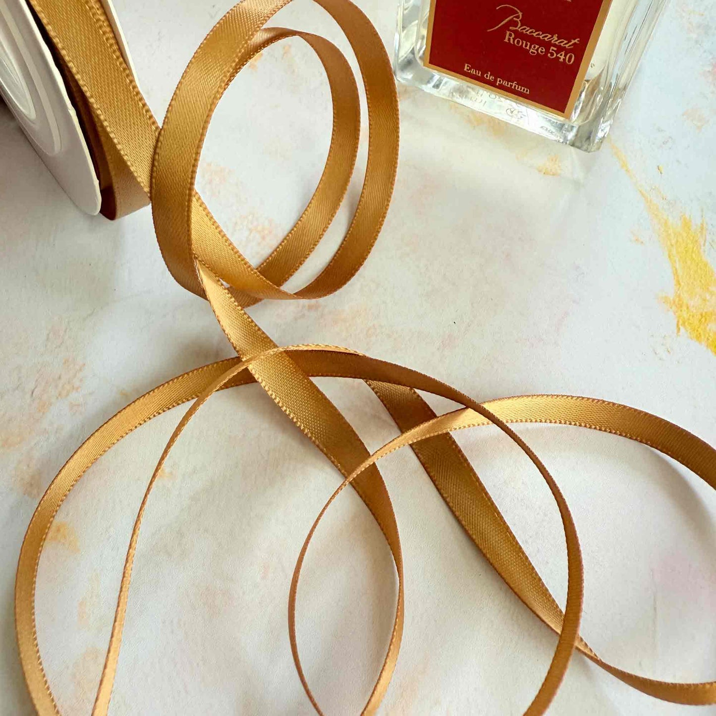 Old Gold Satin Ribbon: 10 Meter Roll / 19 mm - Winterberries