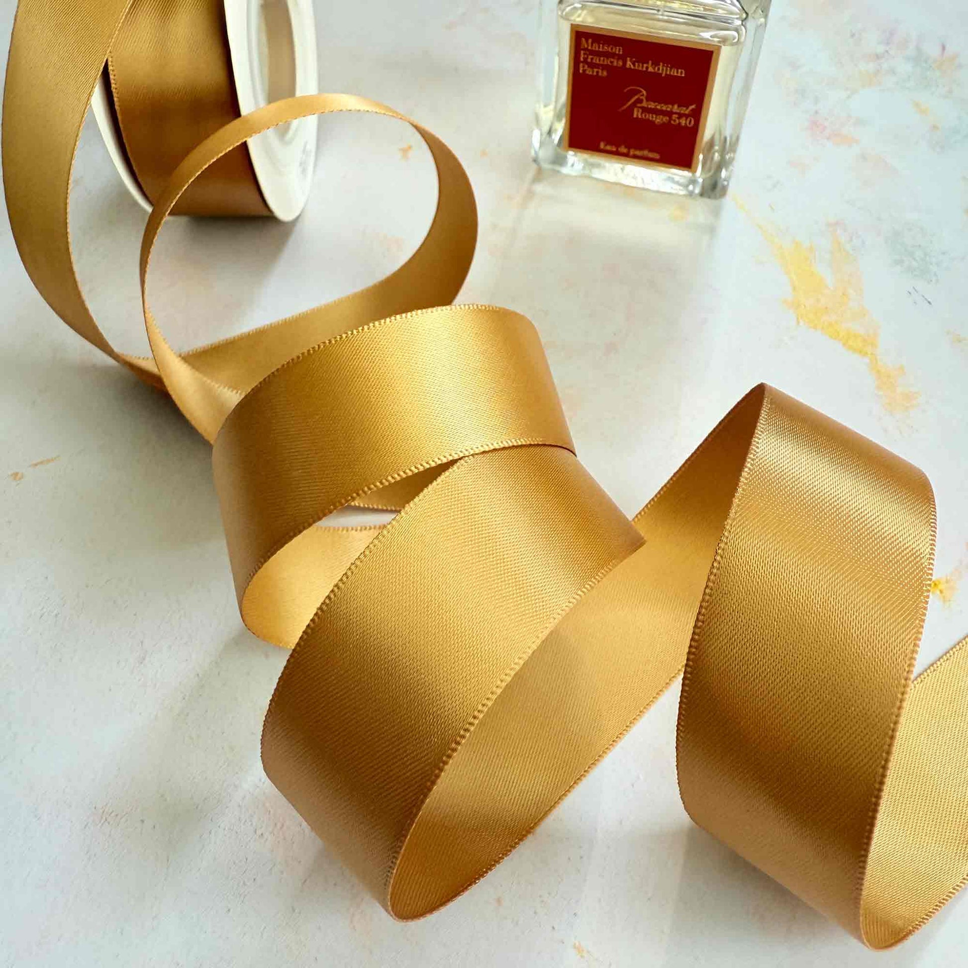 Old Gold Satin Ribbon: 10 Meter Roll / 19 mm - Winterberries