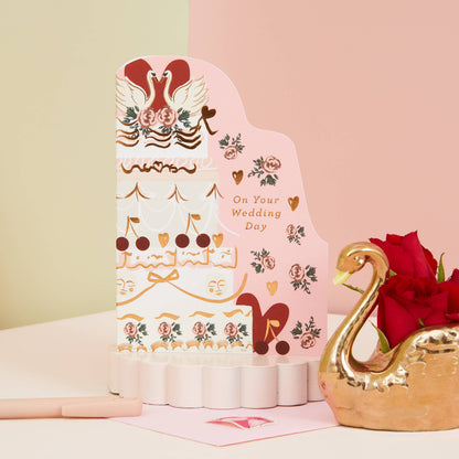 VINTAGE WEDDING CAKE - Winterberries