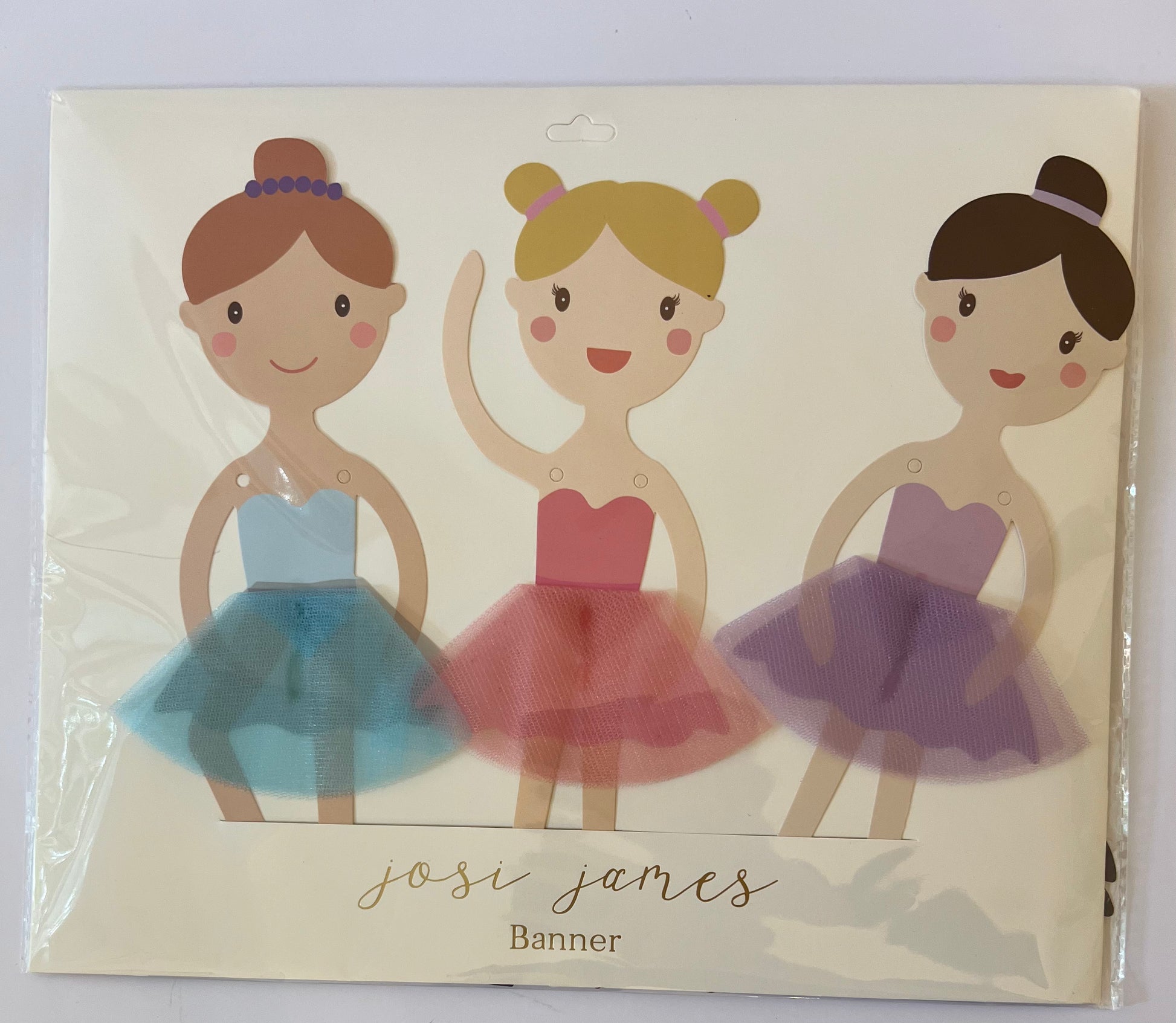 BALLERINA PAPER GARLAND - Winterberries