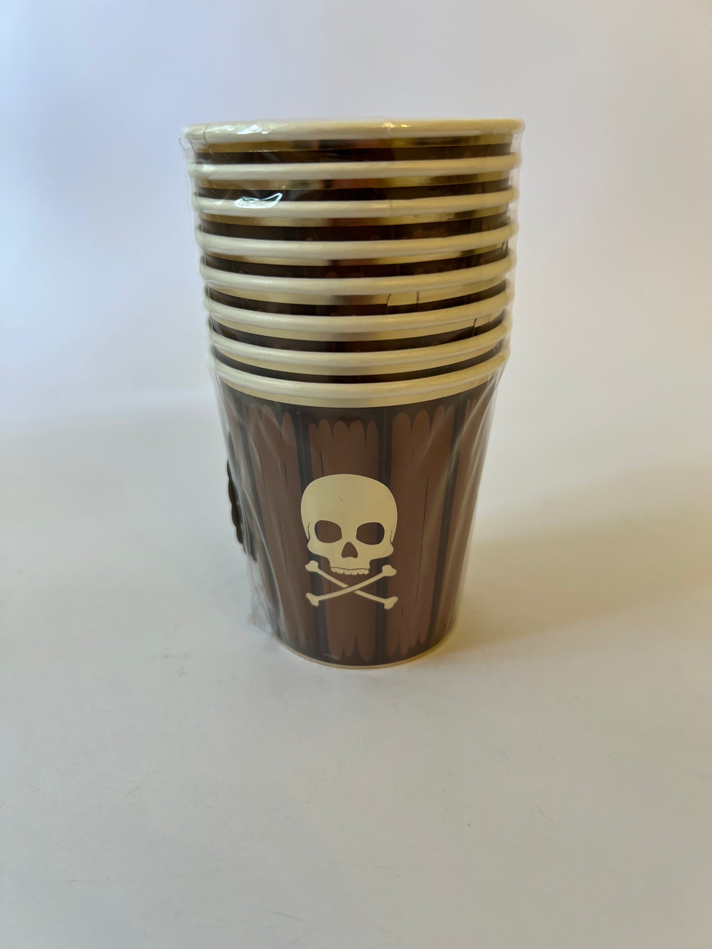 x8 PIRATE BARREL PAPER CUPS - Winterberries