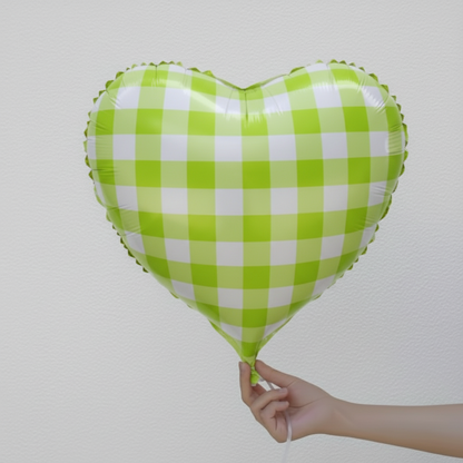 18" CHECKERED HEART DEFLATED FOIL BALLOON