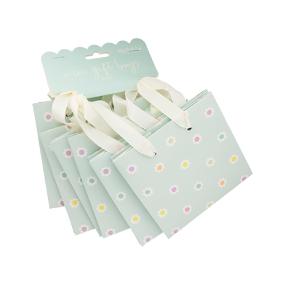 PLGBS92 - Blue Daisies Gift Bag Set - Winterberries