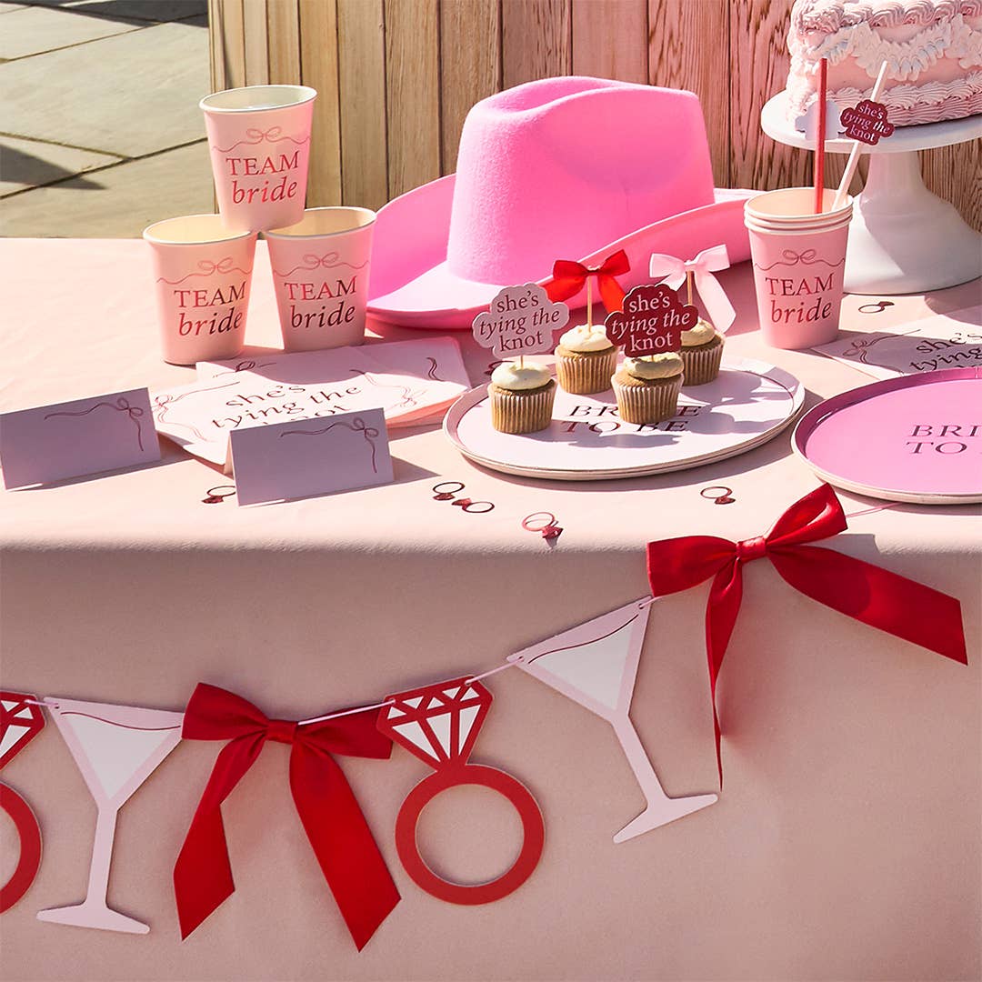 Cocktails, Rings & Satin Bow Garland 2m - Winterberries